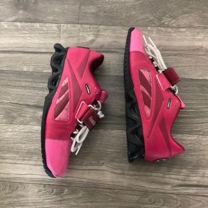 EUC-Reebok women’s lifters-7.5- breast cancer